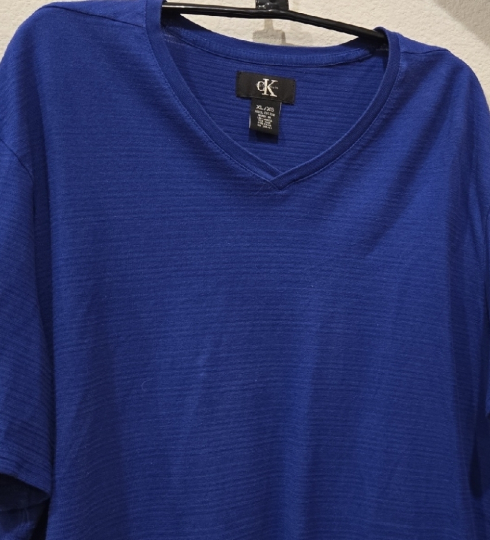 CALVIN KLEIN Navy V-Neck Shirt (XL) / super-soft